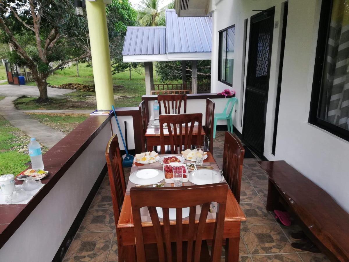 Balai Mariacaria Pension House Guindulman Екстер'єр фото