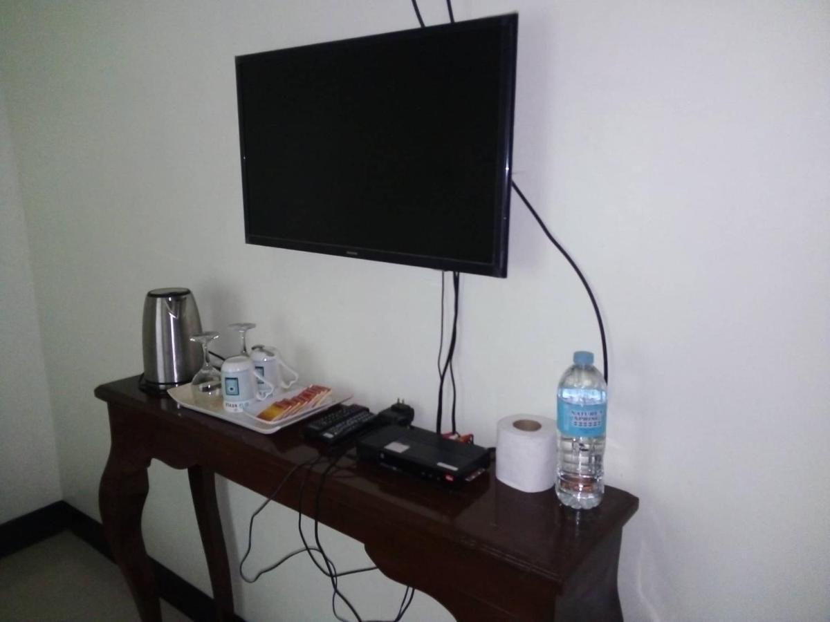 Balai Mariacaria Pension House Guindulman Екстер'єр фото